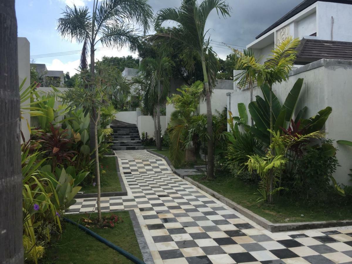 The Kayuputih Villa Lovina  Luaran gambar